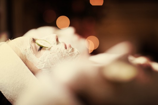 Polvere di diamanti per illuminare il viso